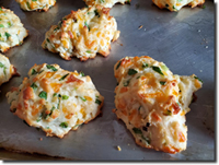 Cheddar & Green Onion Biscuit Poppers. Click on image to view larger size in a new window.