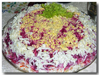 Selyodka Pod Shouboi (Russian Herring Salad, also known as "Herring Under Fur Coat").