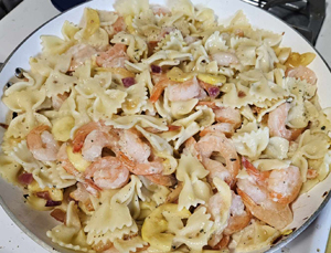 Shrimp & Zucchini Pasta in Creamy Lemon Sauce. Click on image to view larger size in a  new window.